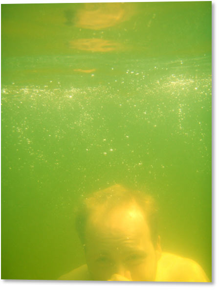 Jag under vattnet.